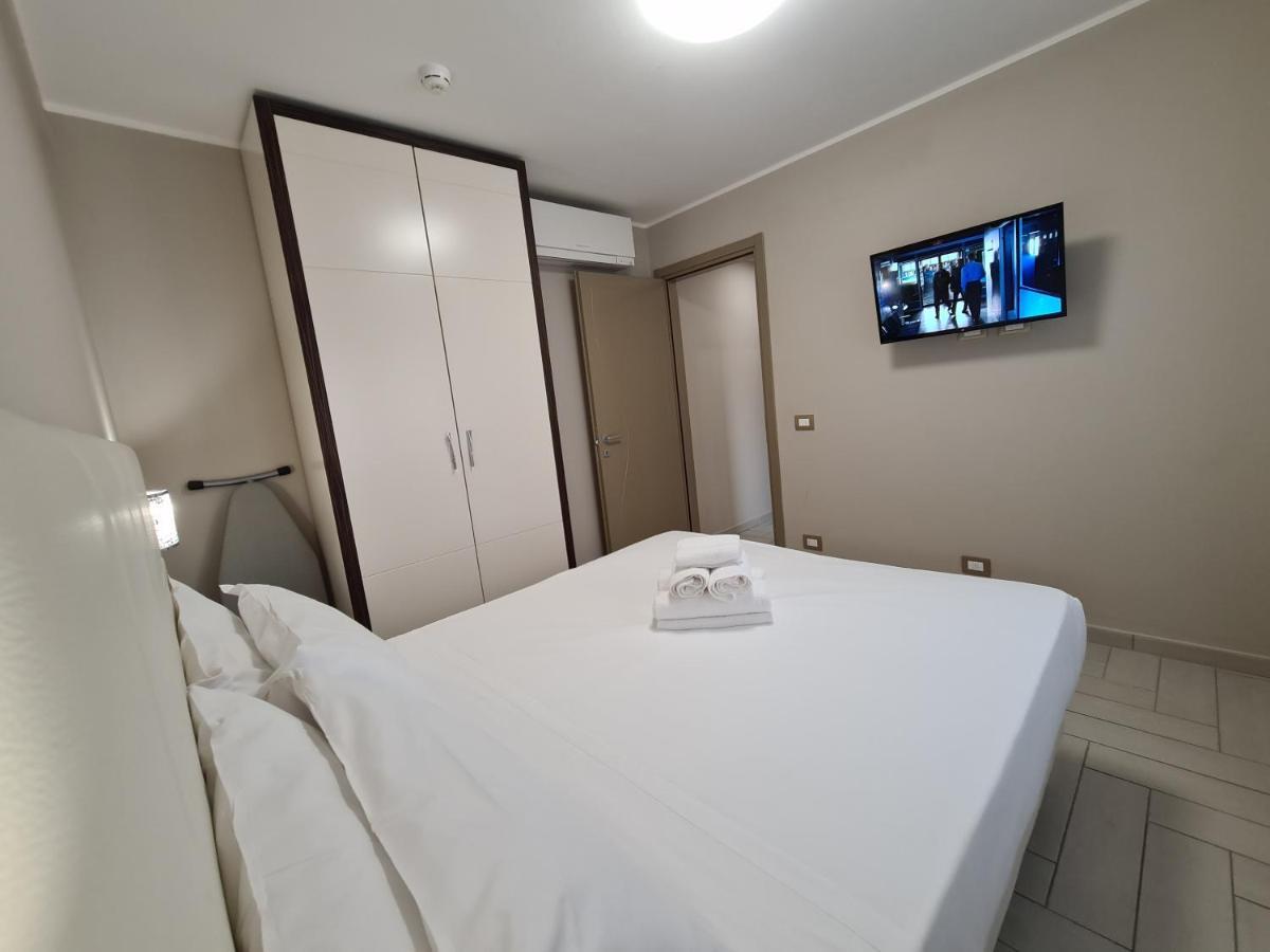 Nero D'Avorio Apartments Rimini Exteriör bild