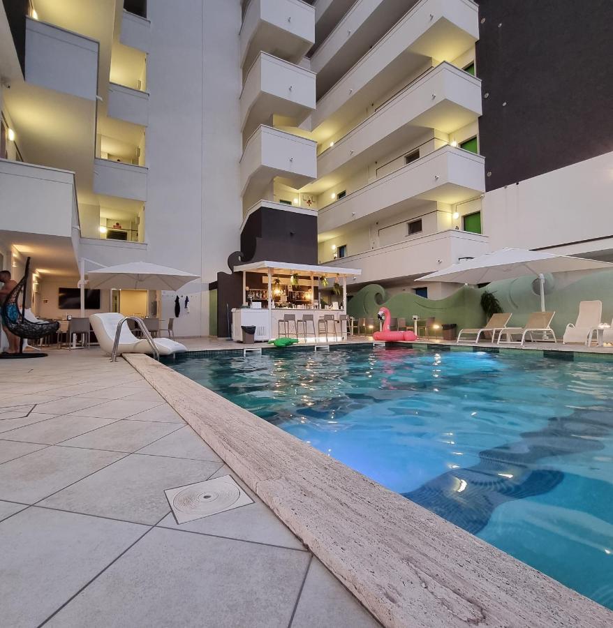 Nero D'Avorio Apartments Rimini Exteriör bild