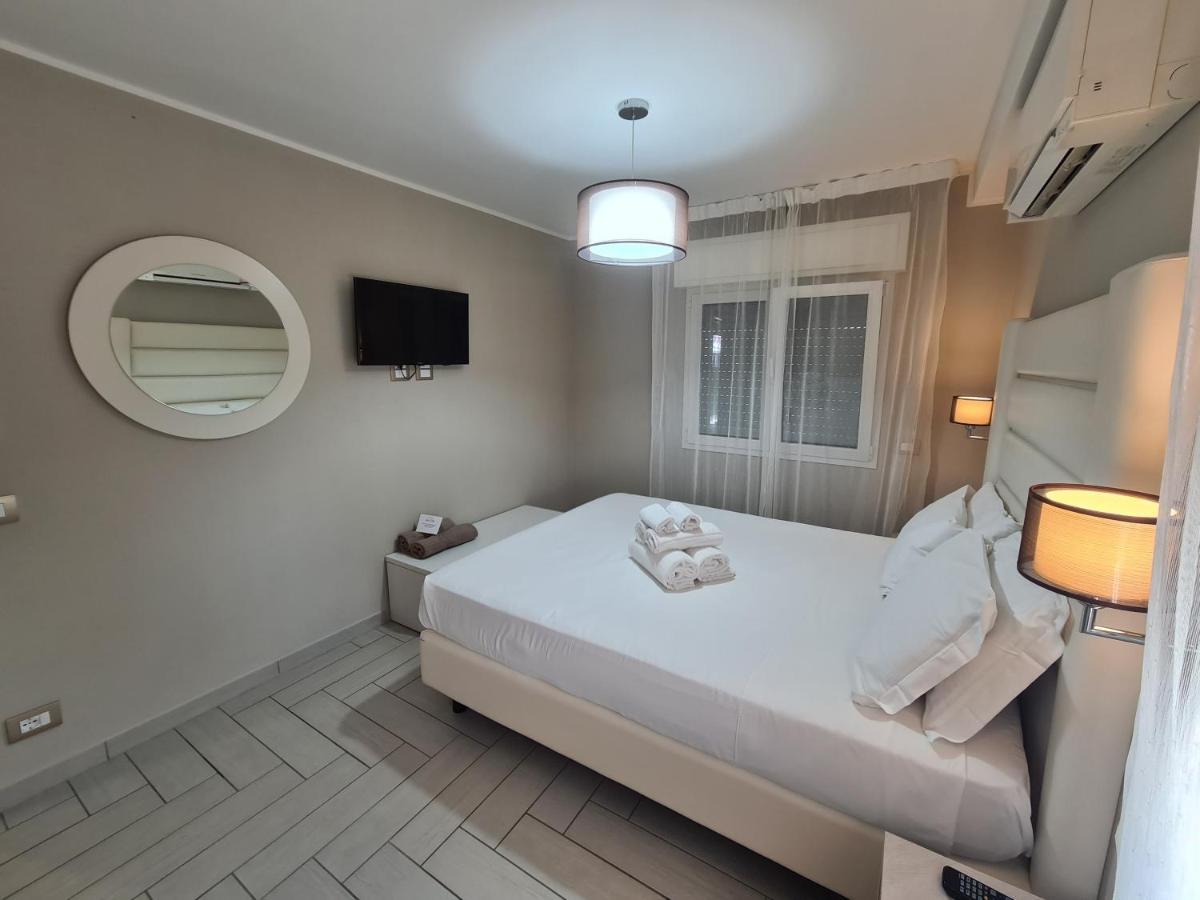 Nero D'Avorio Apartments Rimini Exteriör bild