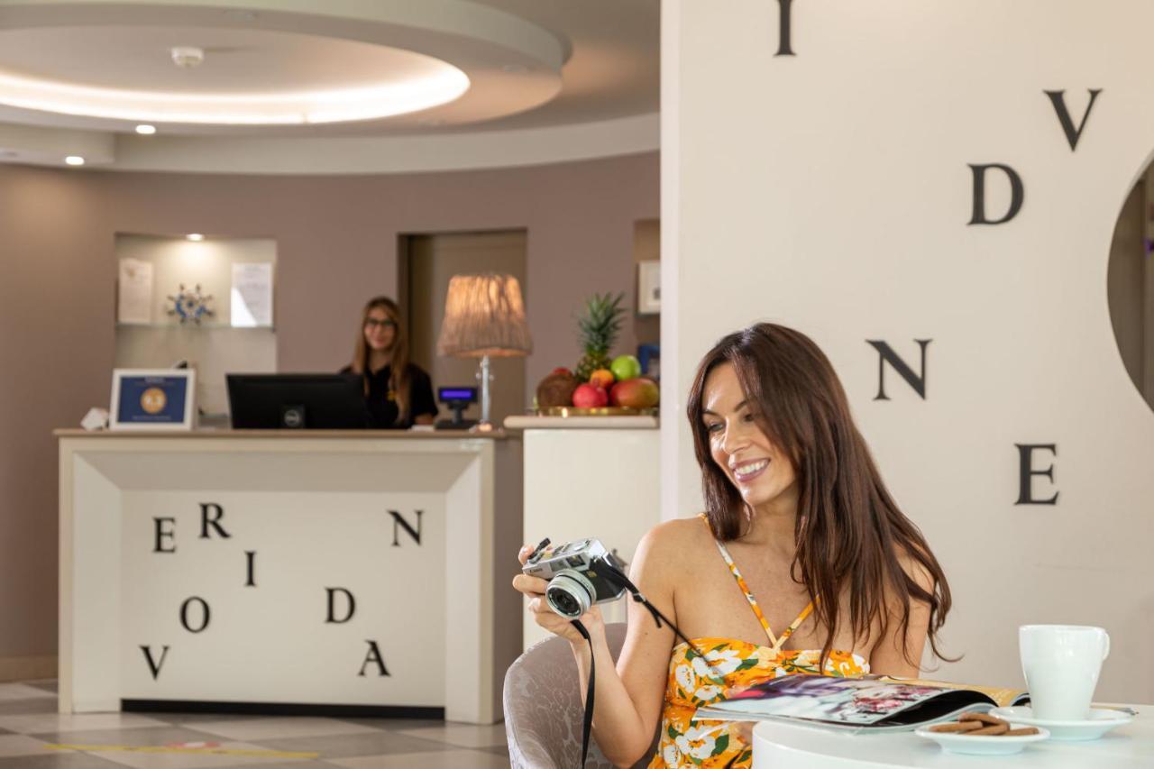 Nero D'Avorio Apartments Rimini Exteriör bild